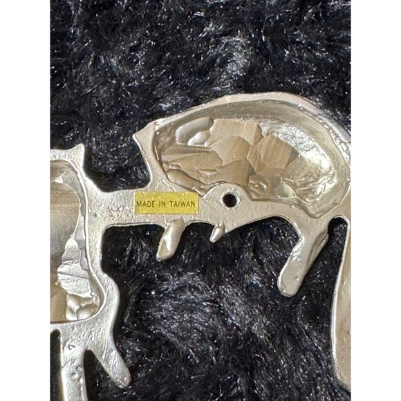 Solid Cat Wall Hook Hanger Featuring Four Playful Cats On A Branch - Picture 6 of 8